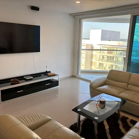 Beachfront Apartamento *